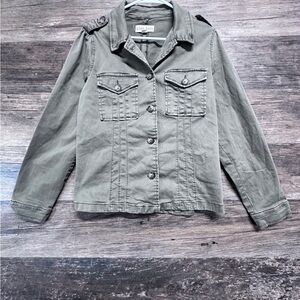 Knox Rose Green Utility Jacket with Classic Design and Long Sleeves